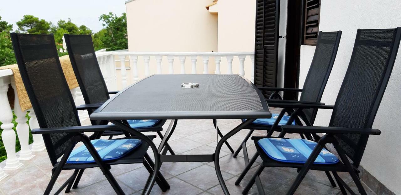 Apartments Max วีร์ ภายนอก รูปภาพ