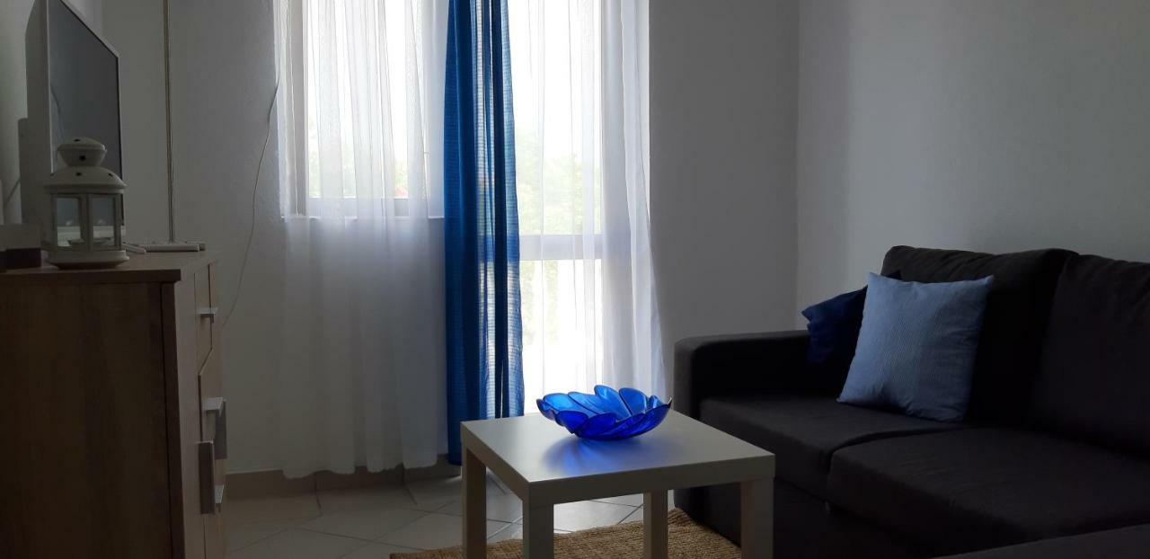 Apartments Max วีร์ ภายนอก รูปภาพ