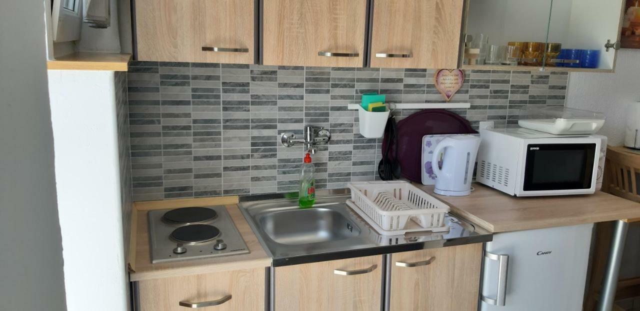 Apartments Max วีร์ ภายนอก รูปภาพ